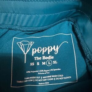 Poppy Caribbean Blue Scrub Bottom